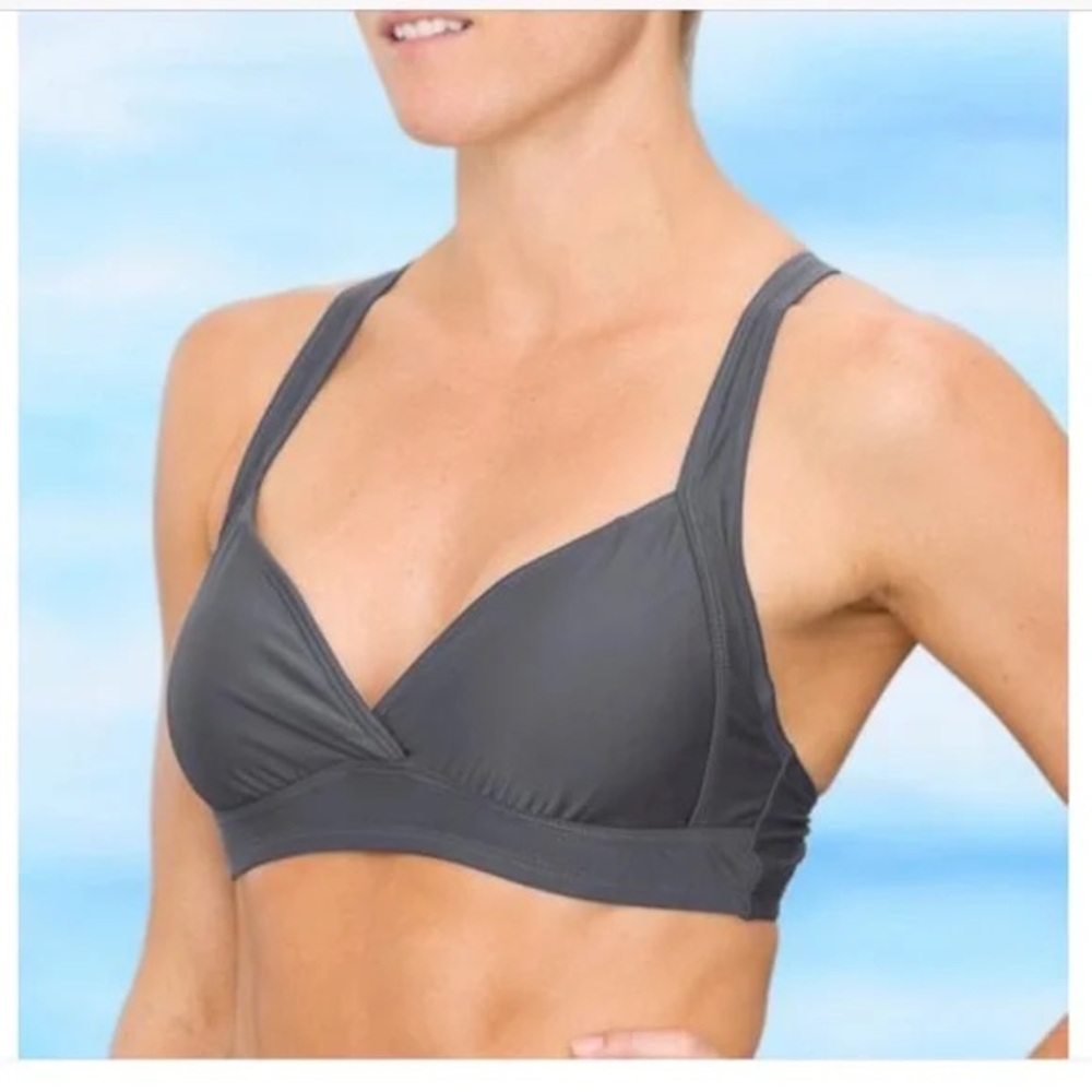 Athleta Solid Siren Black Bikini Top 🖤👙